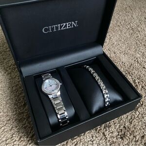 Citizen Ladies Eco-Drive Watch & Bracelet Box Set 🤩